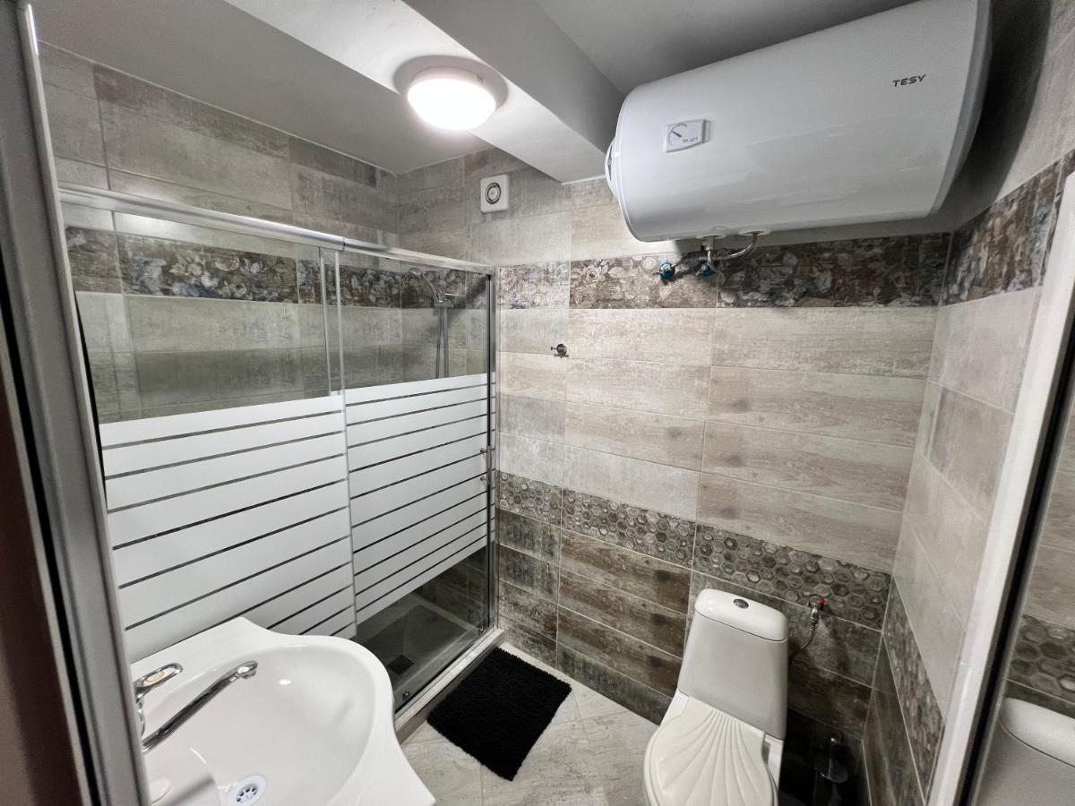 שומן Family Hotel Central מראה חיצוני תמונה