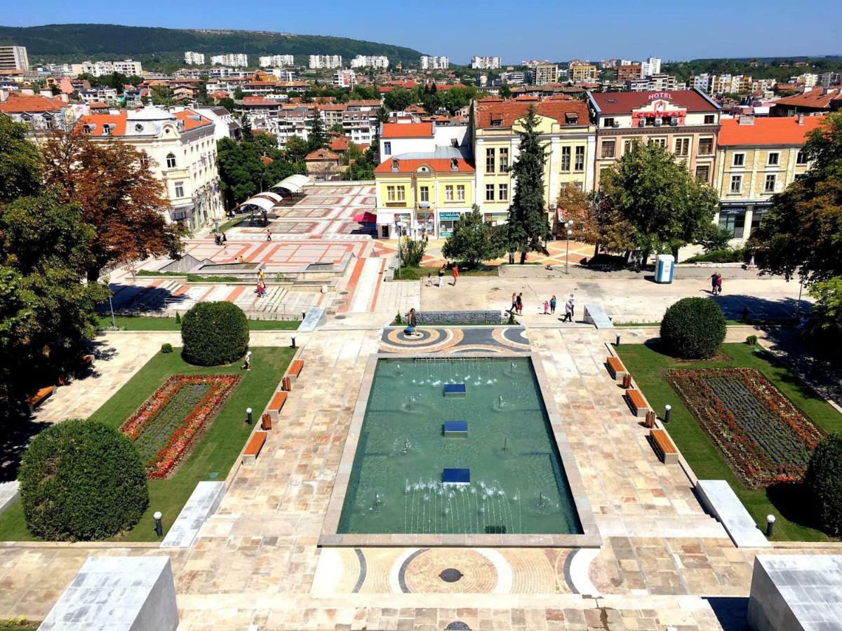 שומן Family Hotel Central מראה חיצוני תמונה