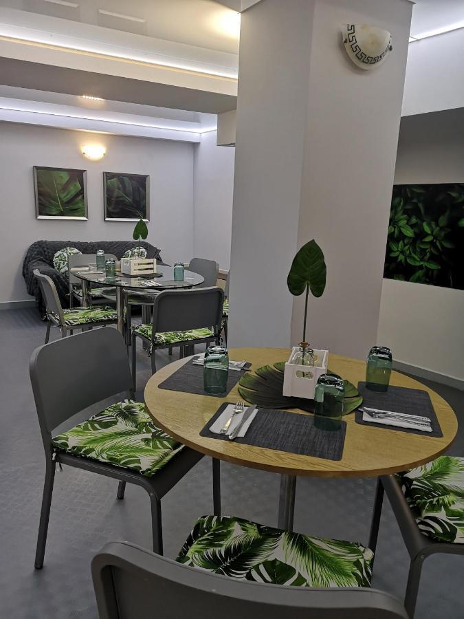 שומן Family Hotel Central מראה חיצוני תמונה